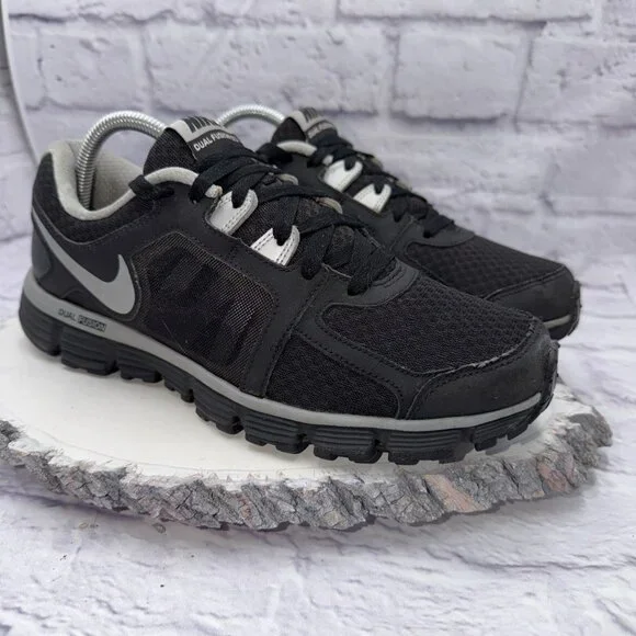 Nike Dual Fusion ST2 Womens Size 9.5 Black Sliver Training Shoes Sneakers - Picture 4 of 11